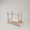 Babywiege mit Holzgestell