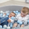 Bällebad Bällepool mit bunten Bällen 7cm - grün mit Luftballons
