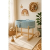 Boho Moseskorb mit Matratze und Schaukelständer - misty blue