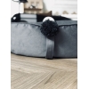 Kleiner Grau Pouf für Babyzimmer
