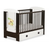 Babybett Braun 120x60cm Bär mit Schleife Grün mit Schublade MAXI