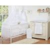 Kinderbett Bettwäsche Set 7-tlg mit Moskitonetz für Babybett - Hängende Herzen weiß