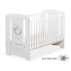 Babybett mit Namensgravur