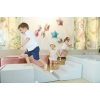 Indoor-spielplatz für Kleinkinder mit Bällebad