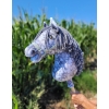 Steckenpferd Hobby Horse Apfelschimmel mit grauer Mähne