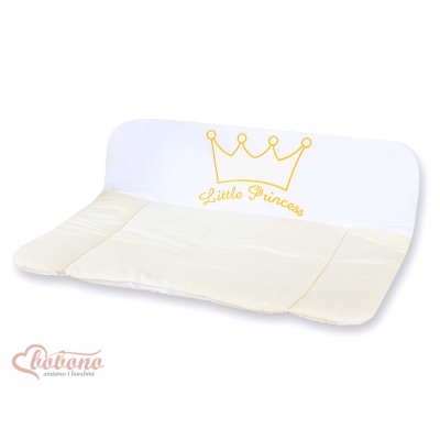 Baby Wickelauflage auf Wickeltisch - Little Prince/Princess creme