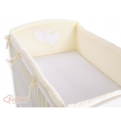Bettumrandung Babybett XXL- Hängende Herzen creme