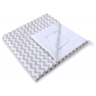 Doppelseitige Teepee Spielmatte - Chevron grau