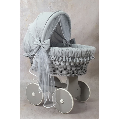 Grauer Babykorb mit Räder Bettwäsche-Set grau