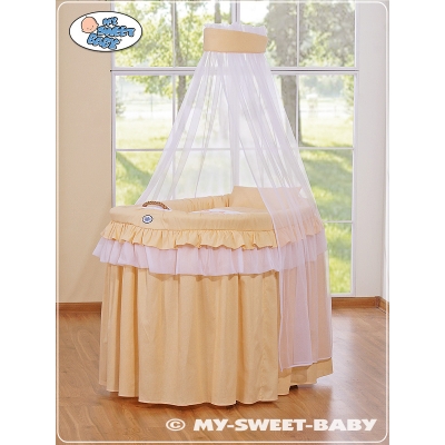 Stubenwagen Baby mit Himmel