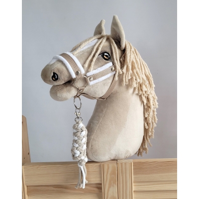 Set für Hobby Horse: Die Halfter A3 mit weißem Pelz + Kordel-Anbindestrick -weiß-beige