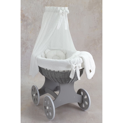 Stubenwagen aus natur Weide Ecru Bezug Musselin Gold