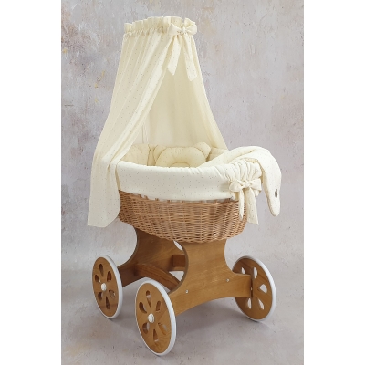 Stubenwagen aus natur Weide und Holz Ecru Bezug Musselin Gold