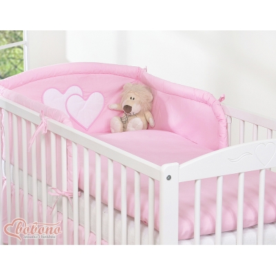 Universal Babybett Kopfschutz - Hängende Herzen rosa