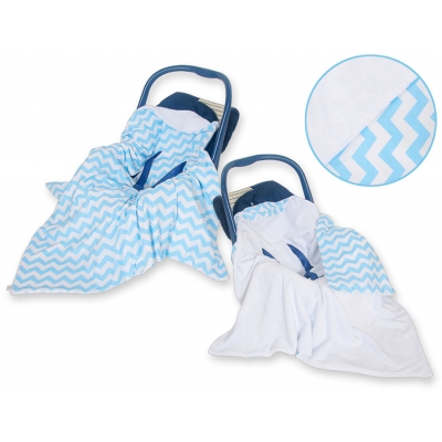 Einschlagdecke für Kindersitz - Chevron blau-weiß