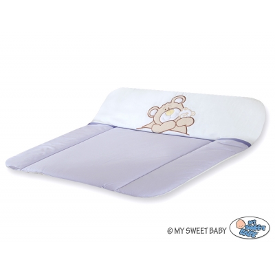Wickelauflage auf Wickeltisch - Teddy Bär Barnaba lila