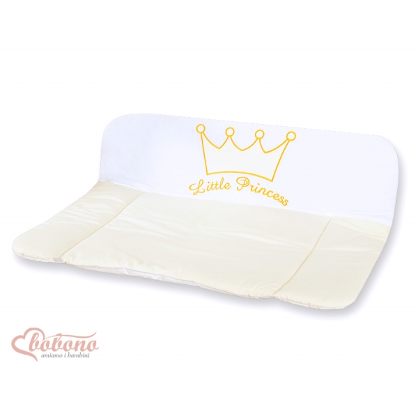 Baby Wickelauflage auf Wickeltisch - Little Prince/Princess creme