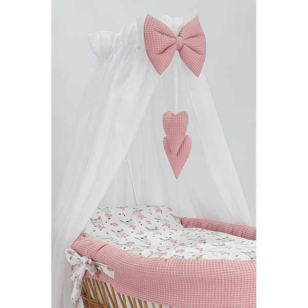 Babykorb mit Himmel auf große Rädern mit Rosa Bettwäsche-Set