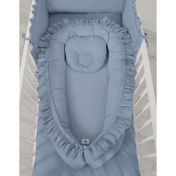 Babynest mit Rüsche Kokon- pastellblau