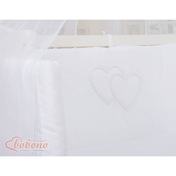 Beistellbett mit Himmel Matratze und Bettwäsche Set - Hängende Herzen weiß