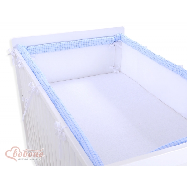 Bettumrandung Babybett XXL- Hängende Herzen blau kariert