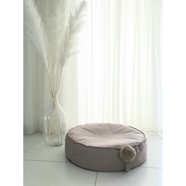 Kleiner Pouf für Babyzimmer Beige