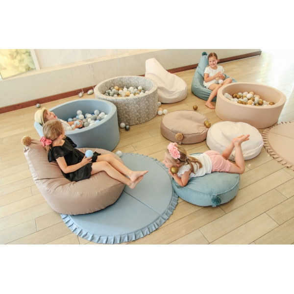 Kleiner Pouf für Babyzimmer Mint Velvet