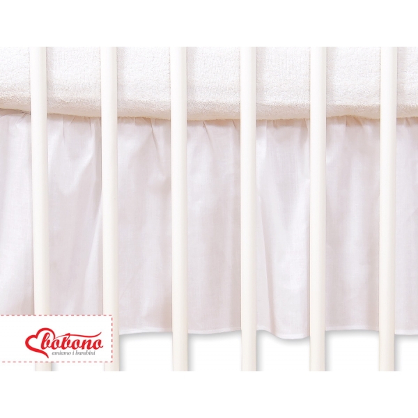 Fest gefaltete Rüsche für Babybett 140x70 cm - Hängende Herzen weiß