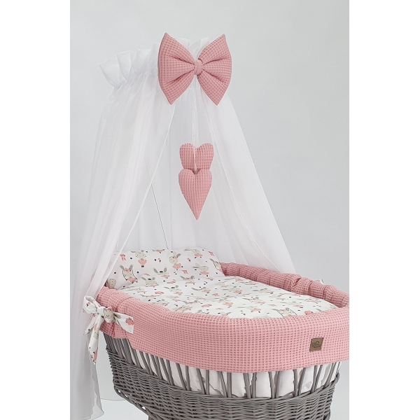 Grau Babykorb mit Himmel auf große Rädern mit Rosa Bettwäsche-Set