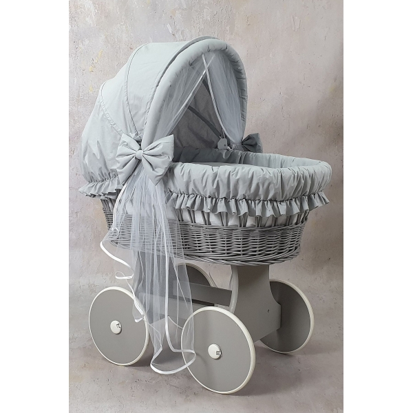 Grauer Babykorb mit Räder Bettwäsche-Set grau