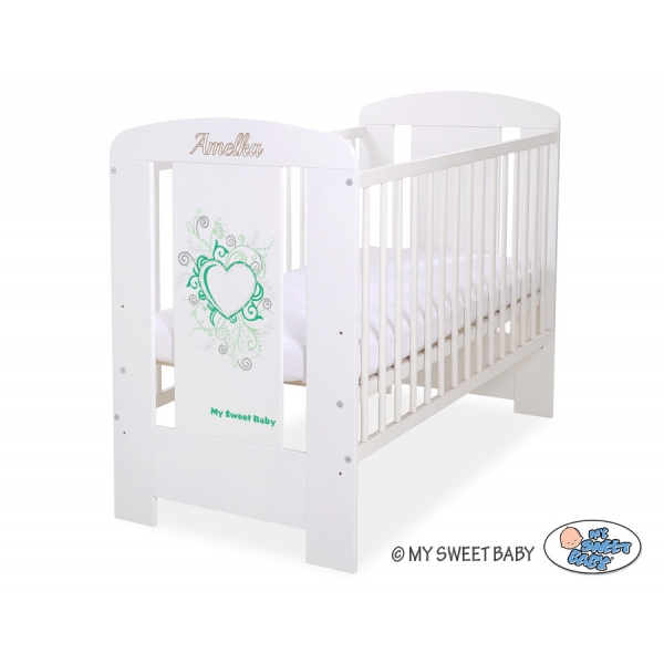 Graveur auf der Vorderseite des Kinderbettes nr 5010-07