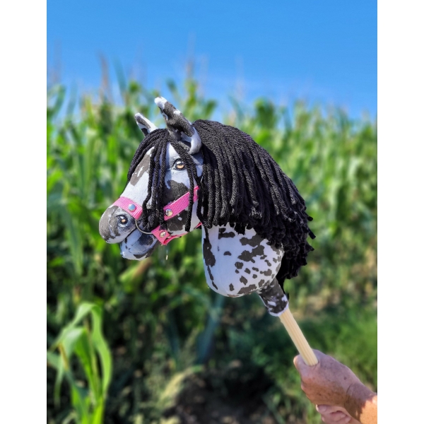 Hobby Horse Steckenpferd mit schwarzen Mähne A4