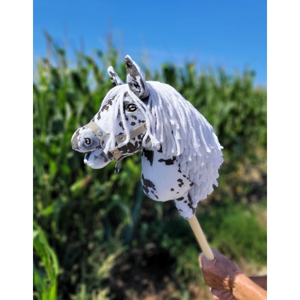 Hobby Horse Steckenpferd mit weißen Mähne A4