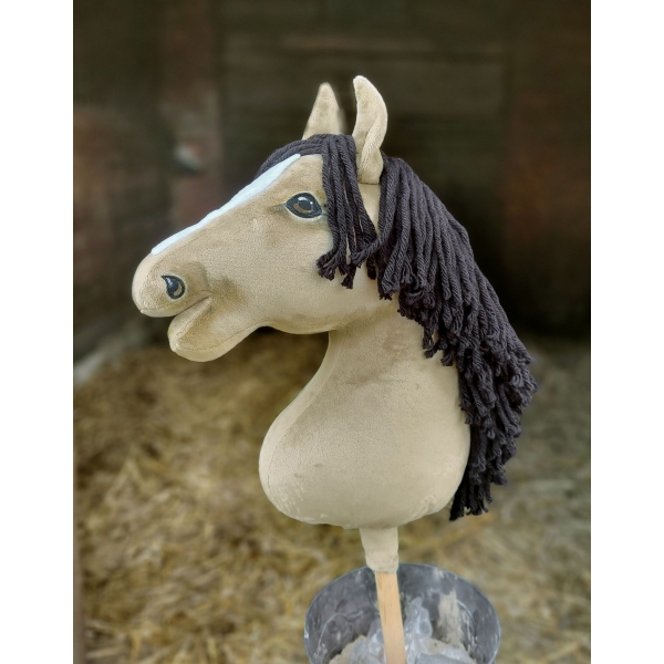 Graubraunes Hobby Horse
