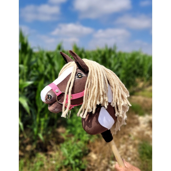 Hobby Horse Steckenpferd Pferd am Stiel Premium - western IV dunkelbraunes Pferd A4