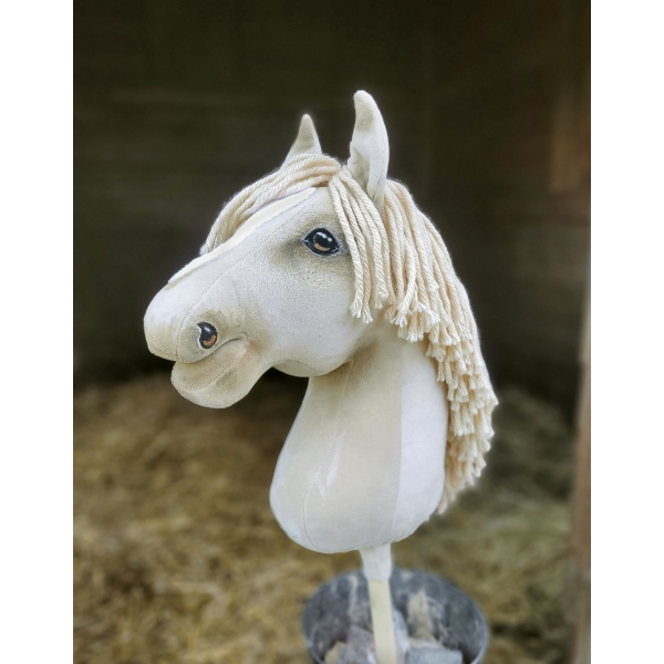 Hobby Horse Steckenpferd Pferd am Stiel Premium - Cremello Pferd