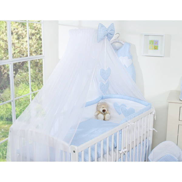Kinderbett Bettwäsche Set 7-tlg mit Moskitonetz für Babybett - Hängende Herzen blau kariert
