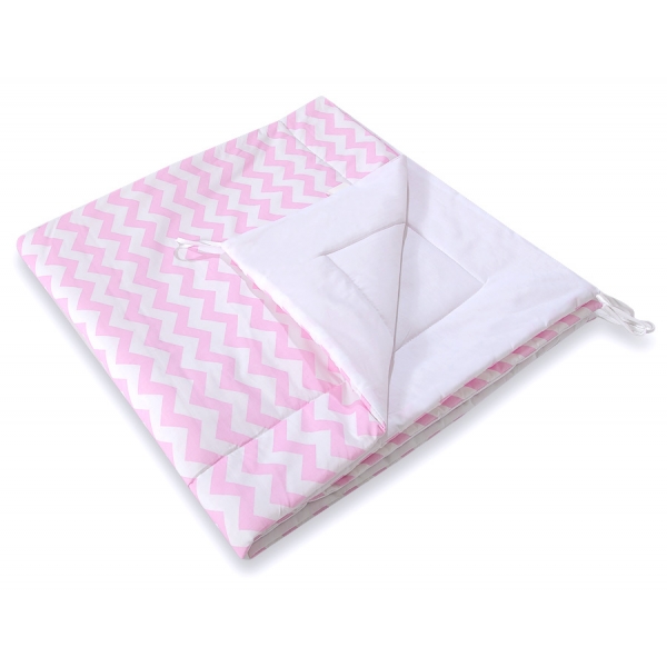 MINI Set: Teepee Kinderspiel-Zelt mit Spielmatte und Schmuckfedern GRATIS! - Chevron rosa
