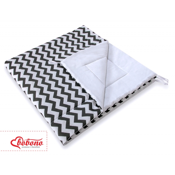MINI Set: Teepee Kinderspiel-Zelt mit Spielmatte und Schmuckfedern GRATIS! - Chevron schwarz