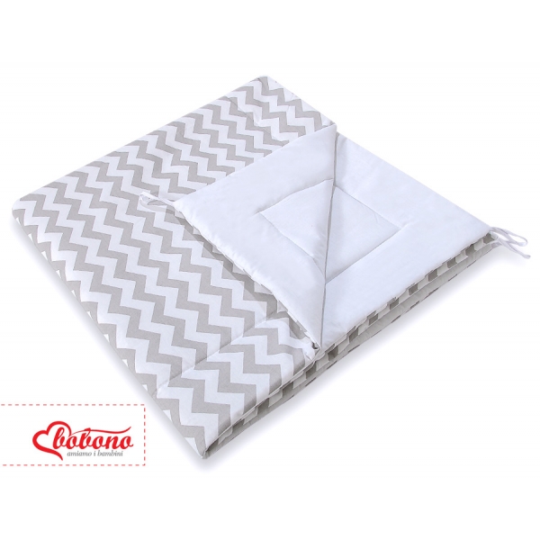 MINI Set: Teepee Zelt Kinderspiel mit Spielmatte und Schmuckfedern GRATIS! - Chevron grau