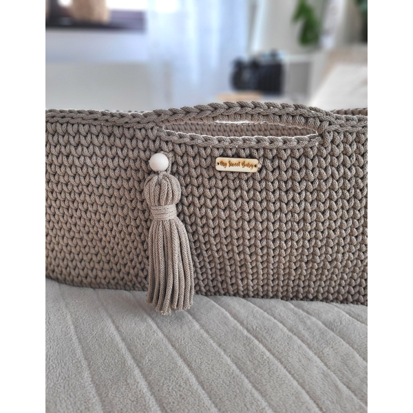 Moseskorb Boho Handmade mit Ständer -sand