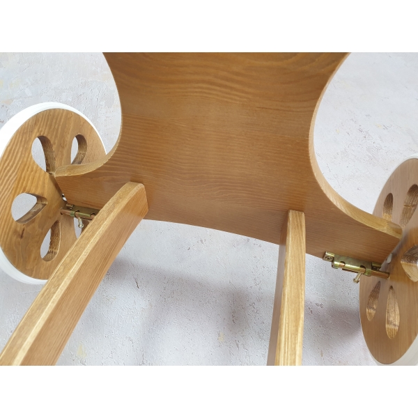 NaturStubenwagen aus Holz mit Bremse Rädern