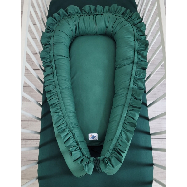 Premium Babynestchen Baby-Cocoon mit Rüsche - Flasche grün