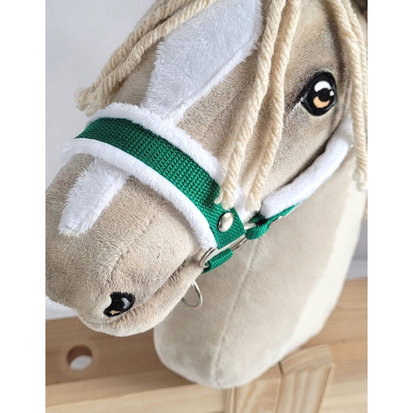 Set für Hobby Horse: Die Halfter A3 mit weißem Pelz + Kordel-Anbindestrick -weiß-grün