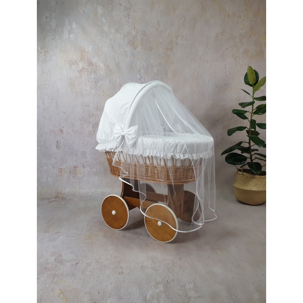 Stubenwagen aus Weiße weide mit Haube und Große Rädern