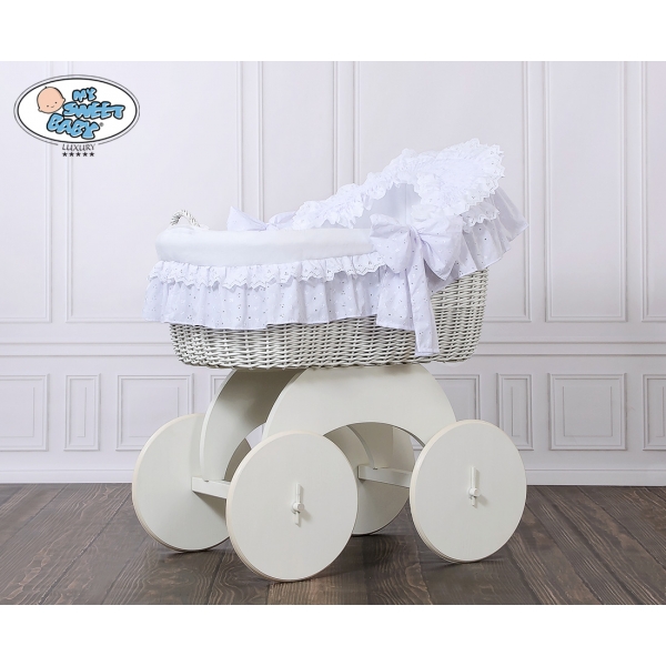 Stubenwagen mit Weidenhaube Charlotte - Weiß mit Stickerei