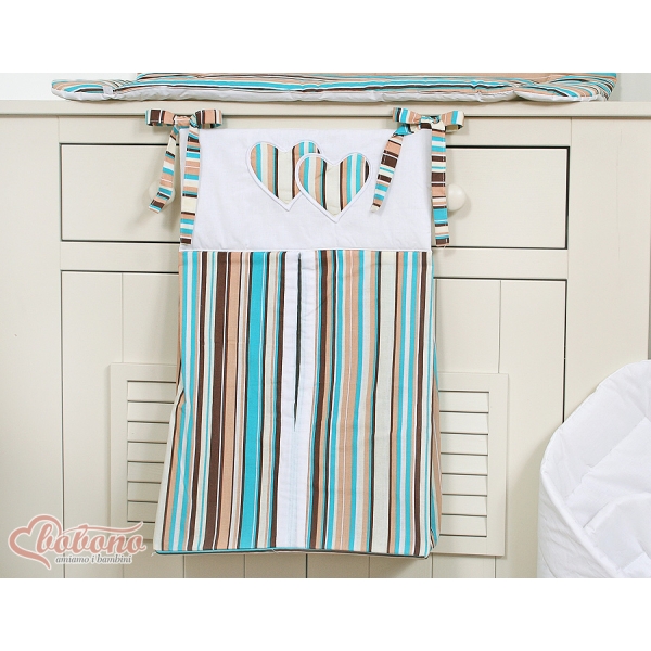 Windelntasche für Babybett - Hängende Herzen braun gestreift