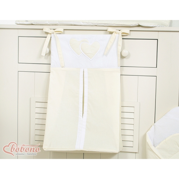 Windelntasche für Babybett - Hängende Herzen creme